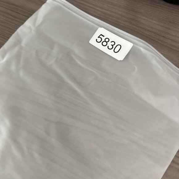 Talbots Womens Top Size XL Embroidered White Cap Sleeves Pullover Slubbed Cotton - Picture 9 of 9